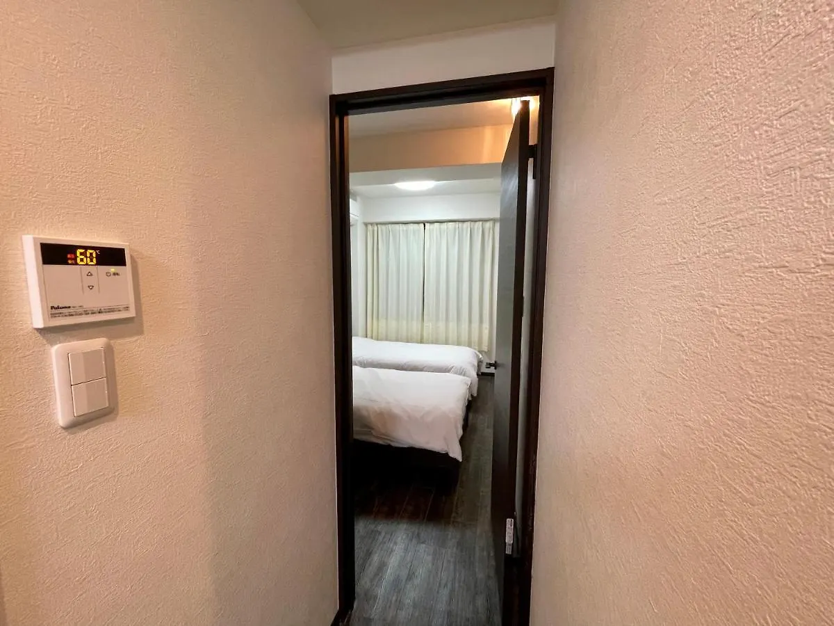 Apartment Number Ten 10号民宿 Osaka Japan